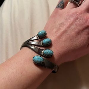 Turquoise and silver bracelet